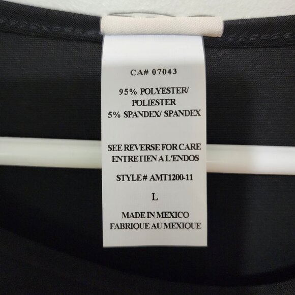 NWT - Black Short Sleeved Top By WrapperLA - Picture 5 of 5